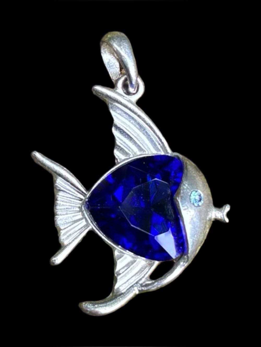 🐠 Gorgeous Vintage Silver-Tone Blue Sapphire Angelfish Pendant